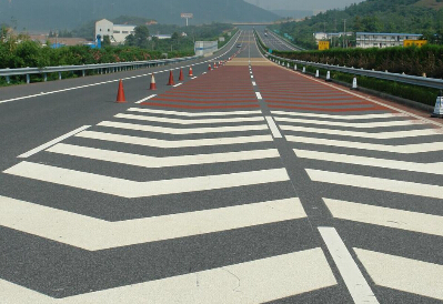 道路標線漆